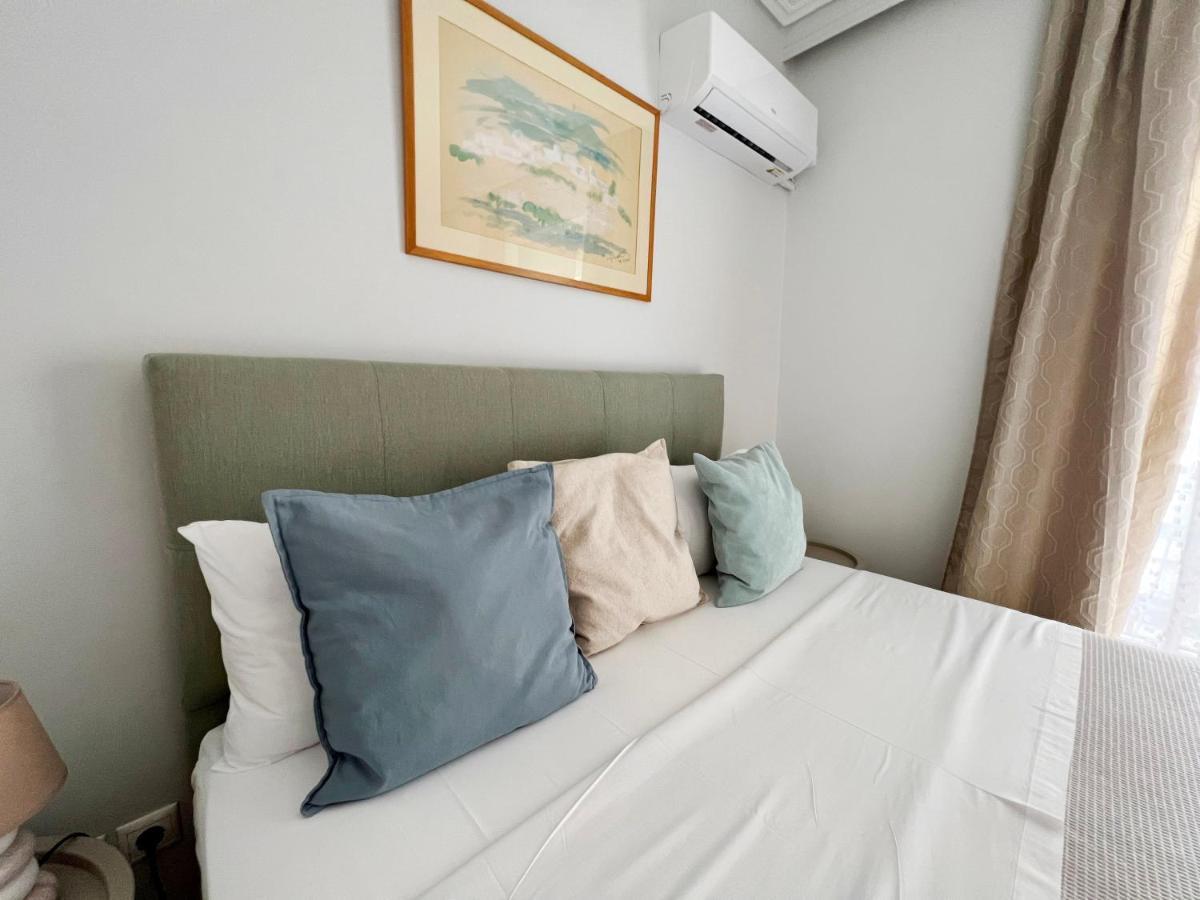 Peaceful Apartment By Flisvos Marina By Athenian Homes Buitenkant foto